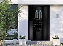 Входная дверь MRC-7228 черный RAL 9005 2 замка скрытые петли