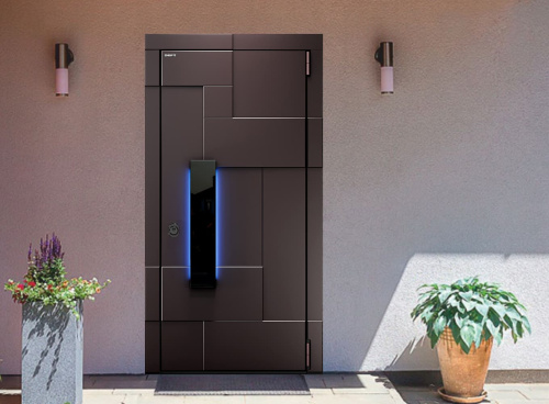 Входная дверь MRC-0728 рейлинг коричневый RAL 8019