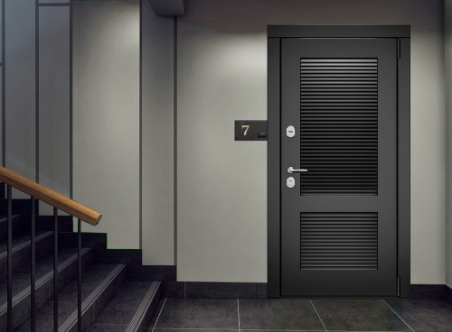 Входная дверь MRC-6911 черный RAL 9005 2 замка