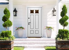 Входная дверь MRC-8711  белый RAL 9003 2 замка