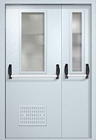 Полуторапольная техническая дверь RAL 7035, два узких стекла, две ручки антипаника, вентиляция ДТО-02-305
