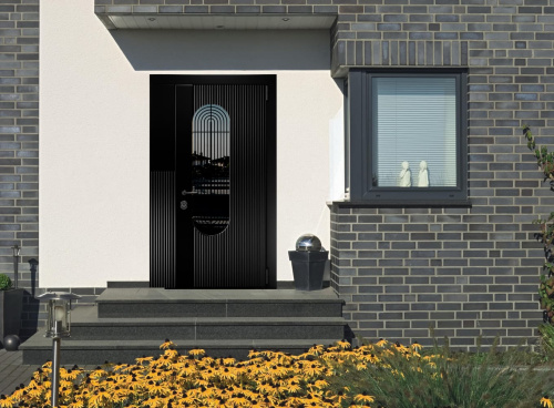 Входная дверь MRC-7226 черный RAL 9005