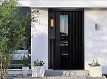 Входная дверь MRC-8628 черный RAL 9005 2 замка скрытые петли