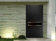 Входная дверь MRC-10311 черный RAL 9005 + лакобель