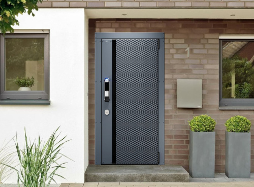 Входная дверь MRC-2118 биометрия серый RAL 7024